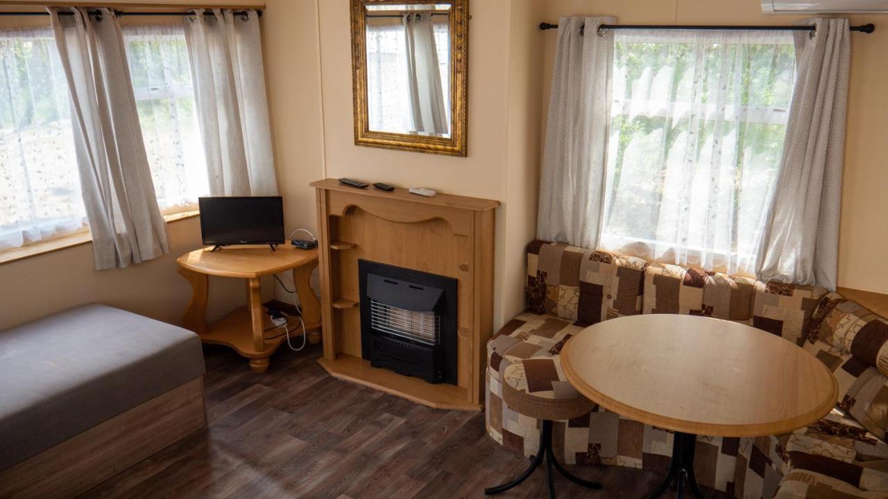 Galeria Prl Hotell Borne Sulinowo Eksteriør bilde